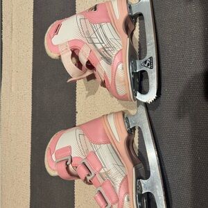 JACKSON Pink and White Kids Ice Skates
